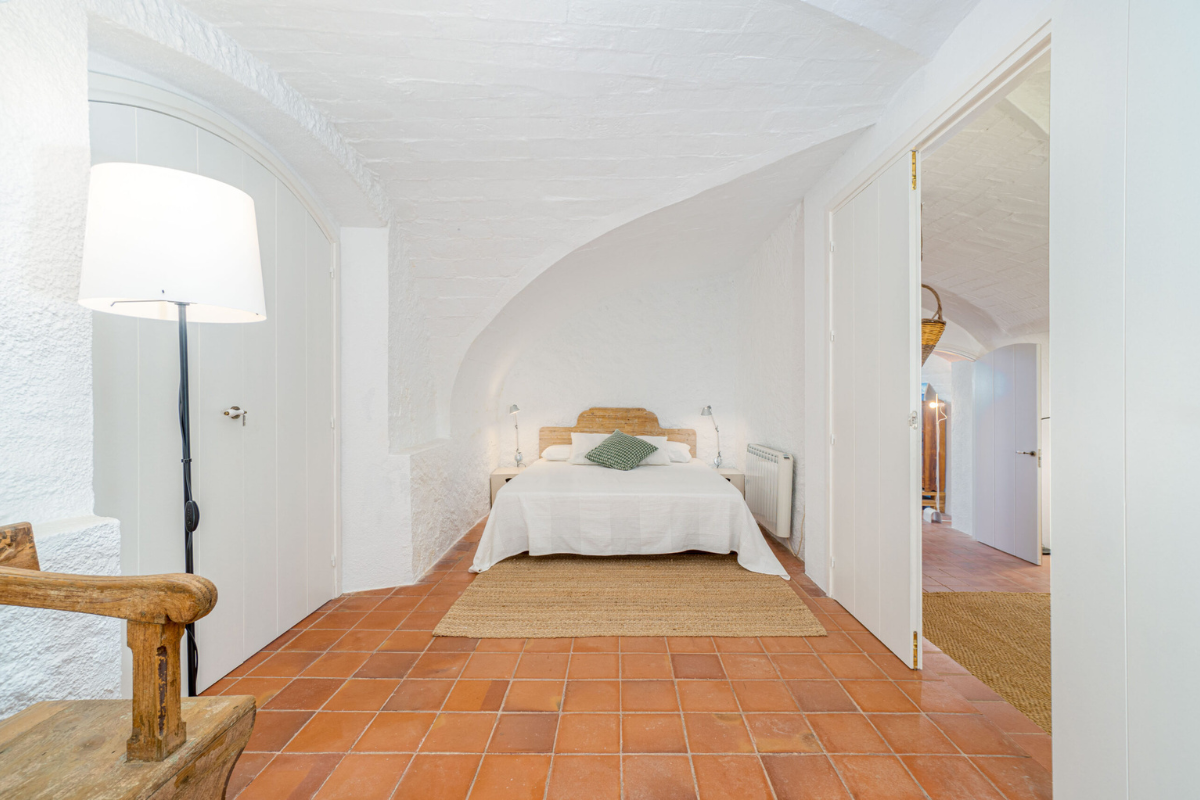 Casa amb jardí i pati a Palau-Saverdera, interior de l'Empordà