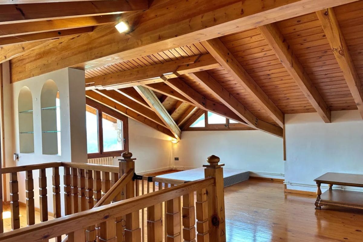 Casa unifamiliar a la Vall de Camprodon amb vistes obertes