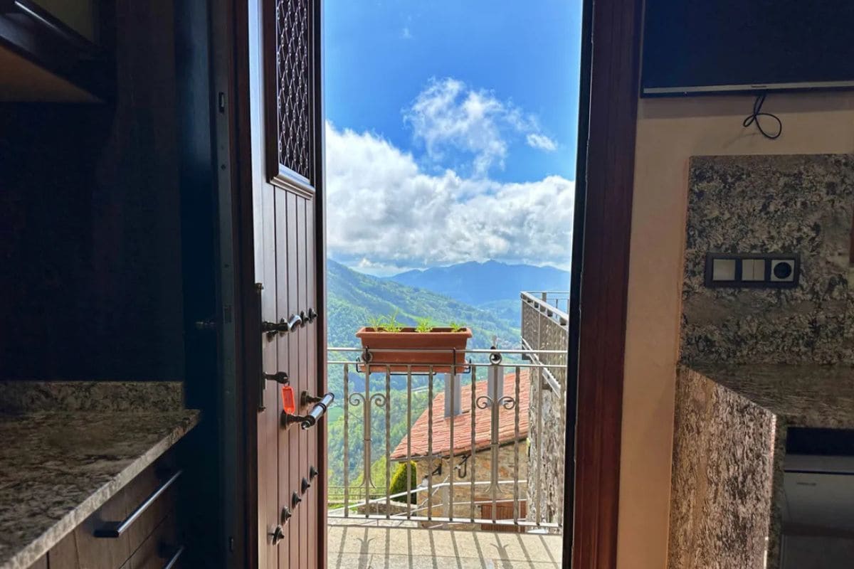 Casa unifamiliar a la Vall de Camprodon amb vistes obertes